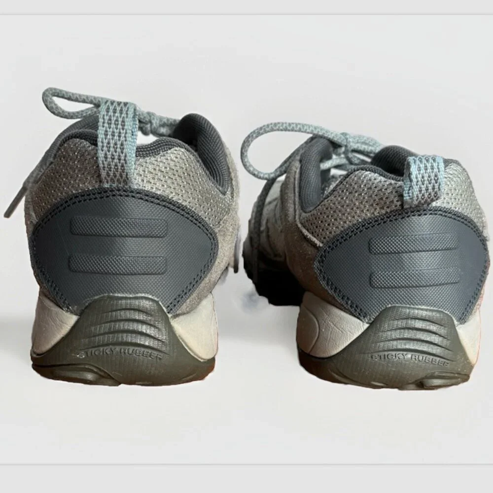 (9.5) MERRELL Wmns Wild Dove/Dream Blue Hiking Shoes